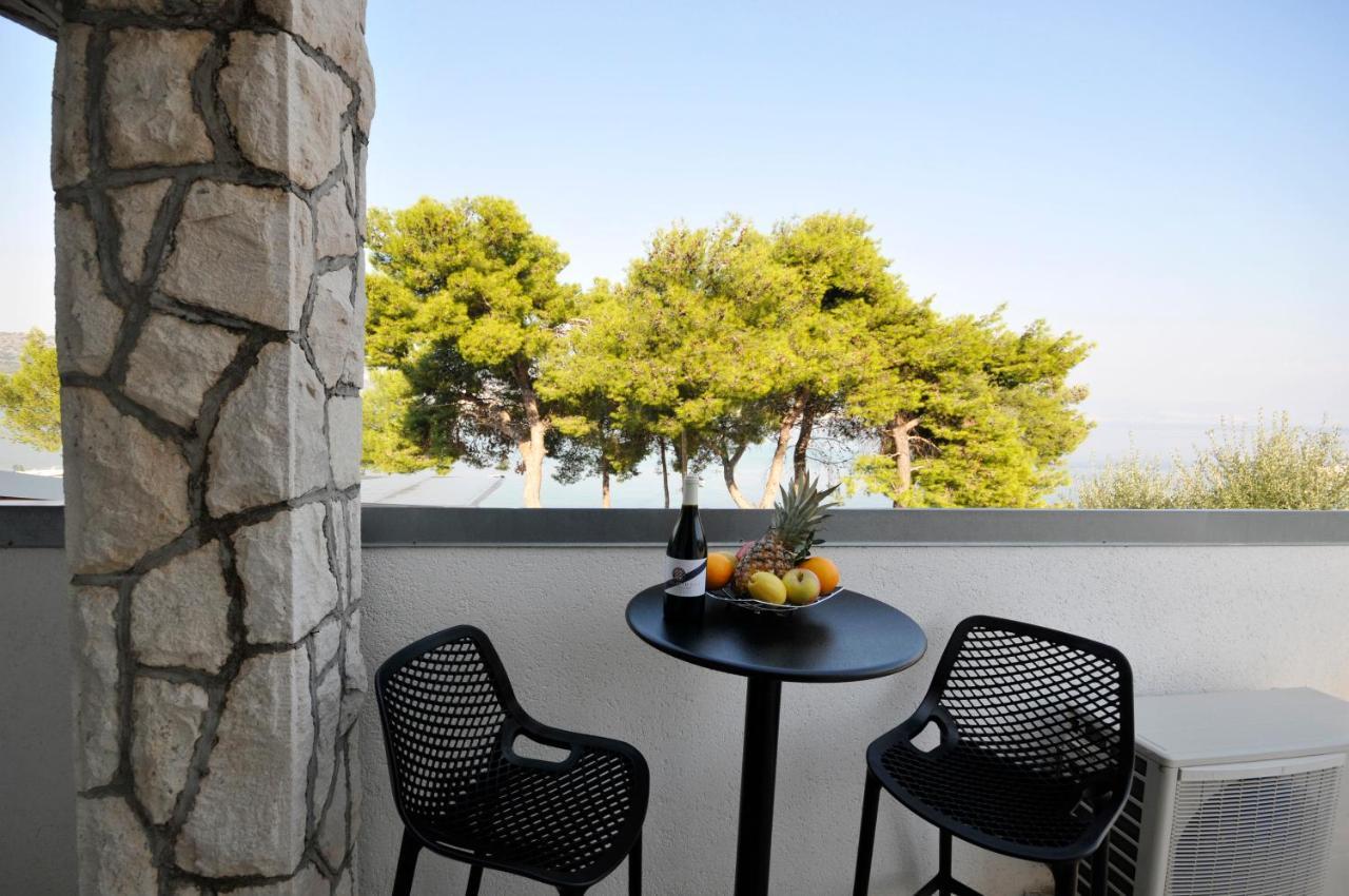 Apartments Penic โตรกีร์ ภายนอก รูปภาพ