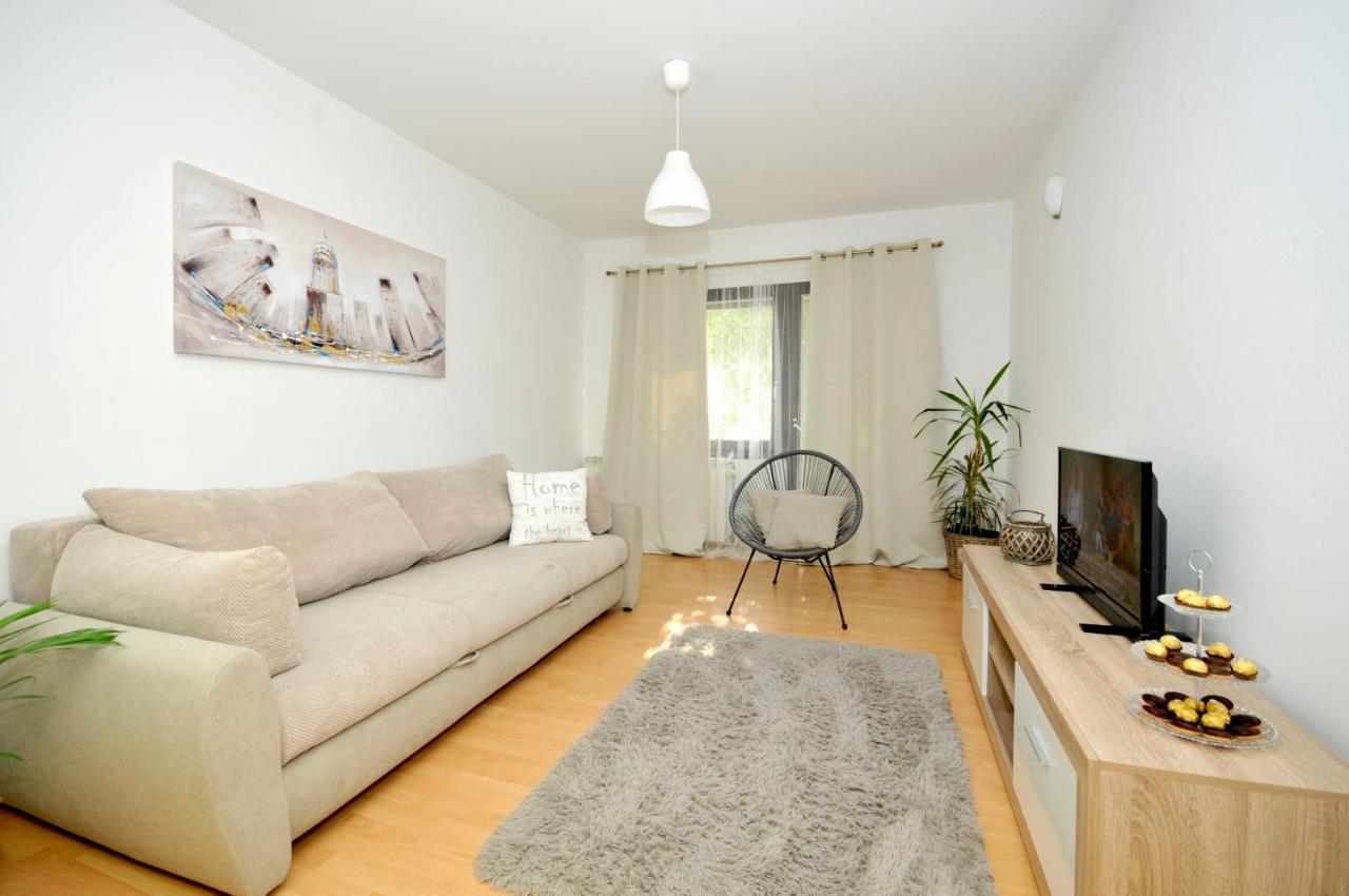 Apartments Penic โตรกีร์ ภายนอก รูปภาพ