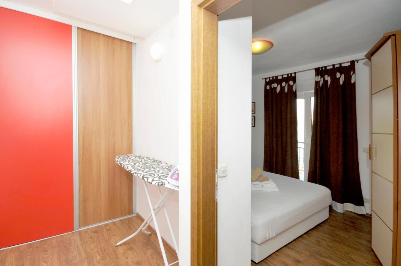 Apartments Penic โตรกีร์ ภายนอก รูปภาพ