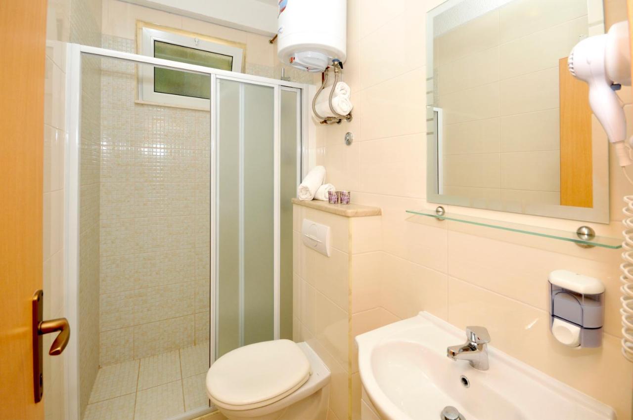 Apartments Penic โตรกีร์ ภายนอก รูปภาพ